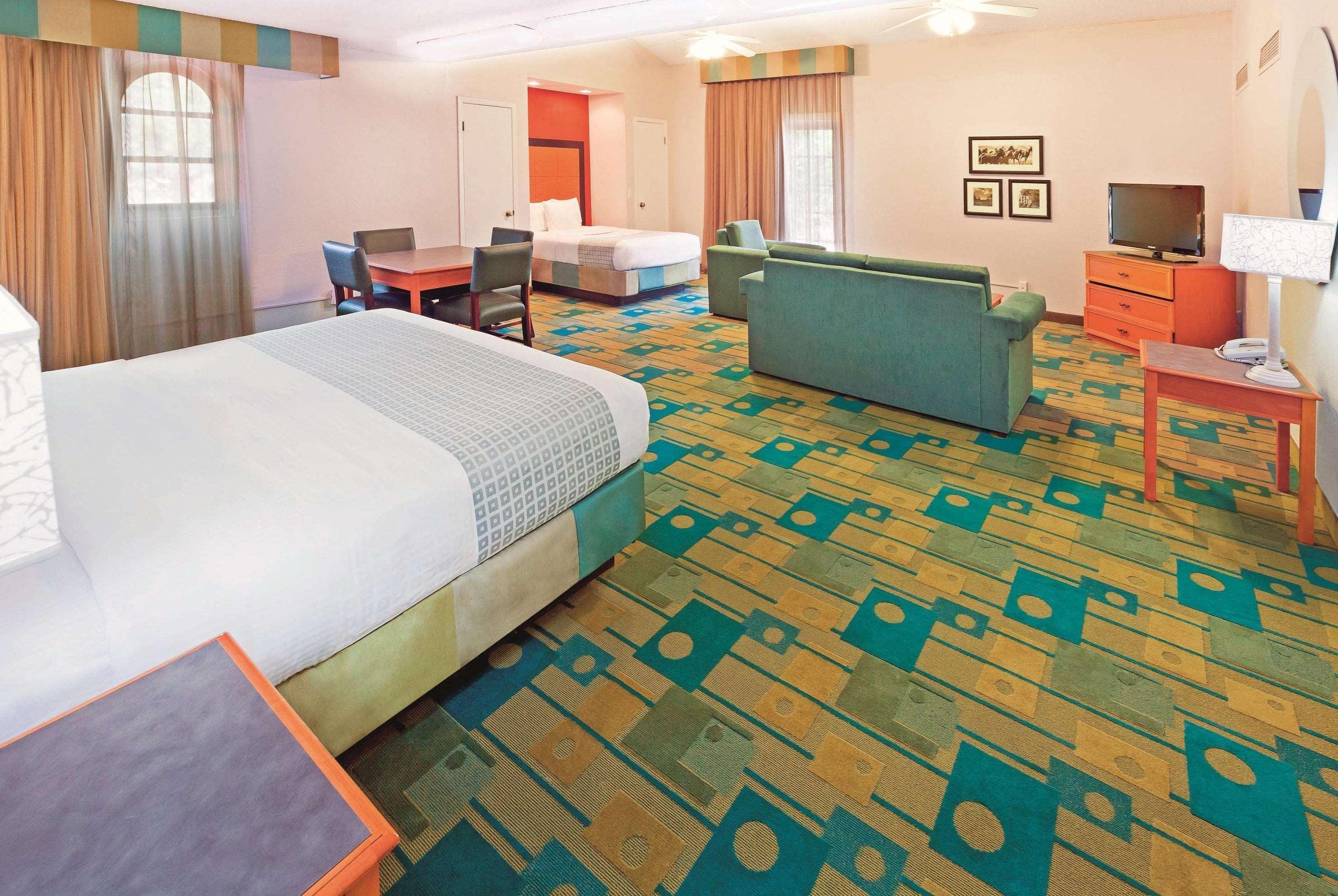 Baymont By Wyndham Lubbock - Downtown Civic Center Hotell Eksteriør bilde